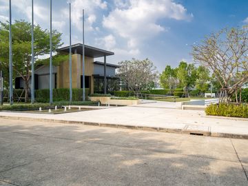 place photo 48