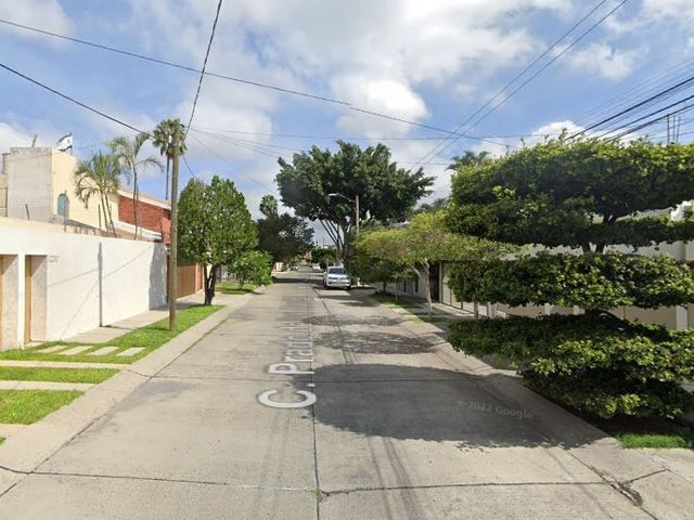 place photo 2