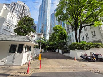 place photo 48