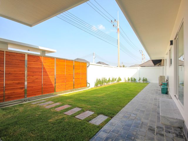place photo 38
