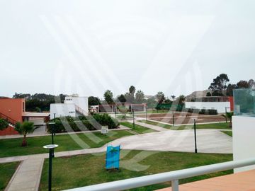place photo 52