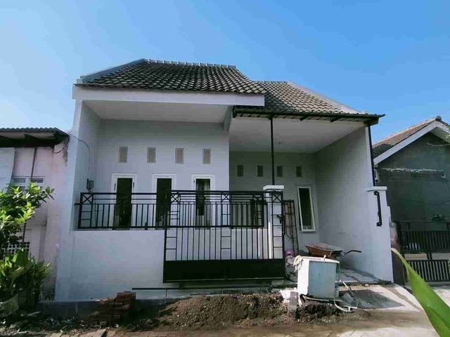 *Disewa kan rumah Baru Siap Huni*
 Perum Mentari Bumi Sejahtera,Candi Sidoarjo