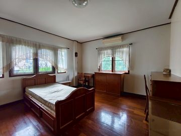 place photo 48