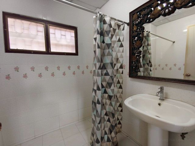 place photo 75