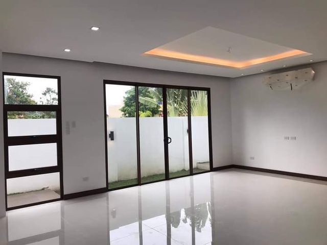 place photo 57