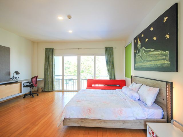 place photo 78