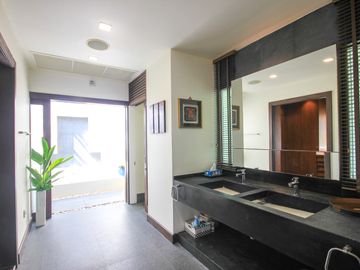 place photo 49