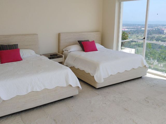 place photo 75