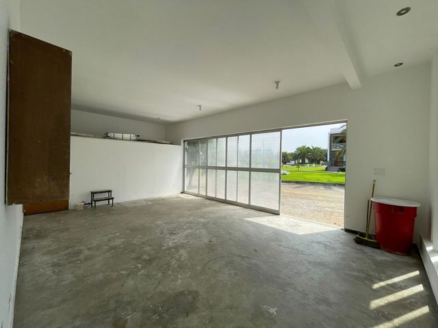 place photo 38