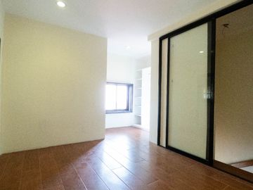 place photo 59