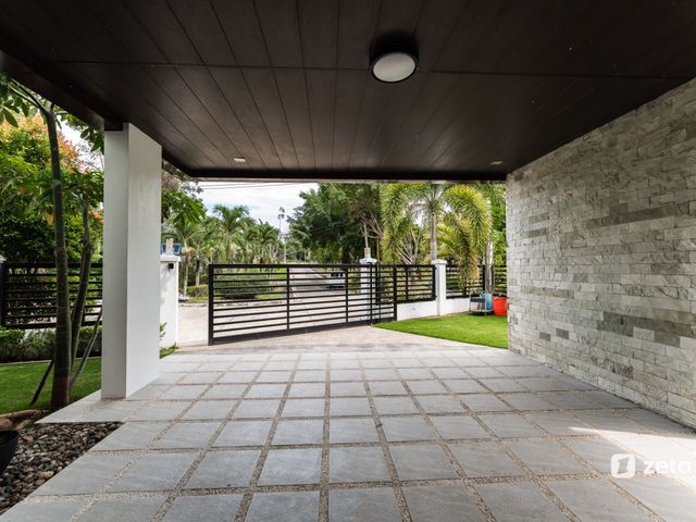 place photo 63