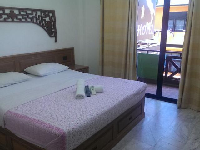 place photo 11