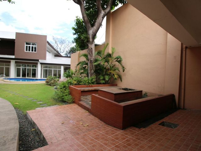 place photo 53