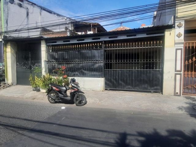 Dijual Rumah 2 lantai SHM di Gebang Putih Sukolilo Surabaya