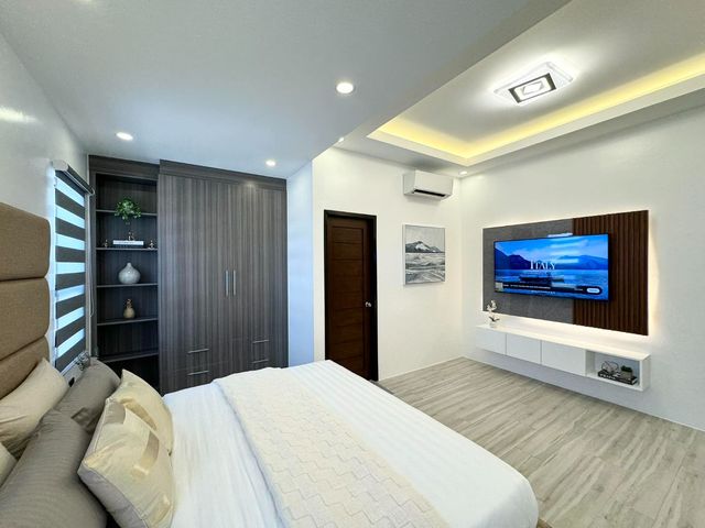 place photo 61