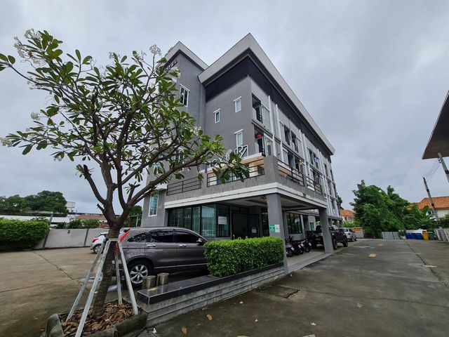 place photo 24