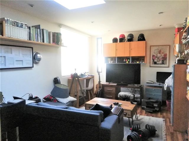 place photo 23