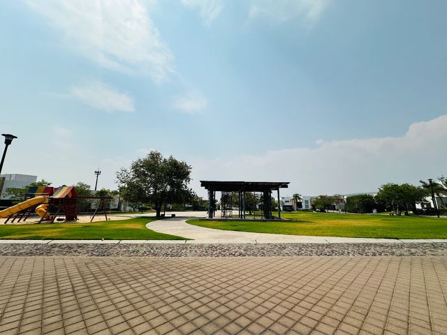 place photo 37
