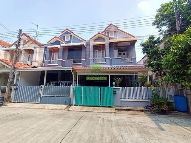 หมู่บ้านวรารักษ์ รังสิต คลอง 3 ขายด่วน ทาวน์เฮ้าส์ 2 ชั้น เนื้อที่ 26.70 ตร.ว ต่อเติมเต็ม ทำเลดี แปลงริม พร้อมอยู่