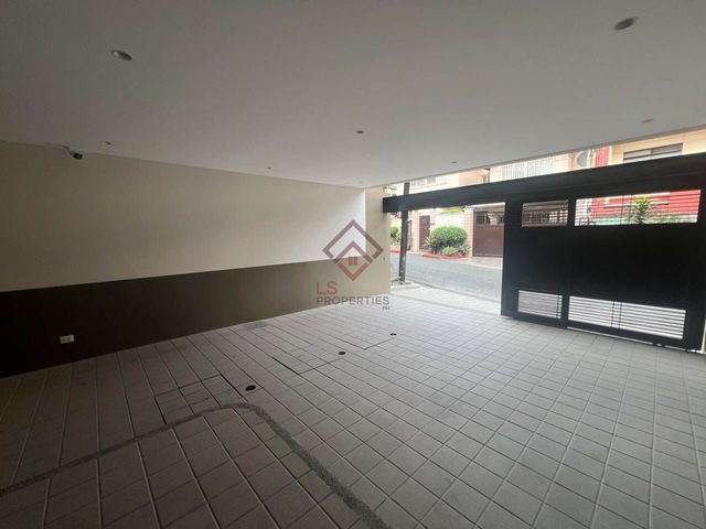 place photo 55
