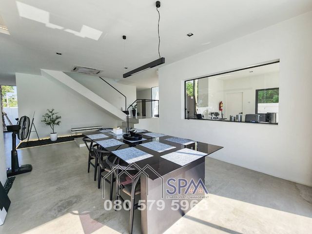 place photo 69