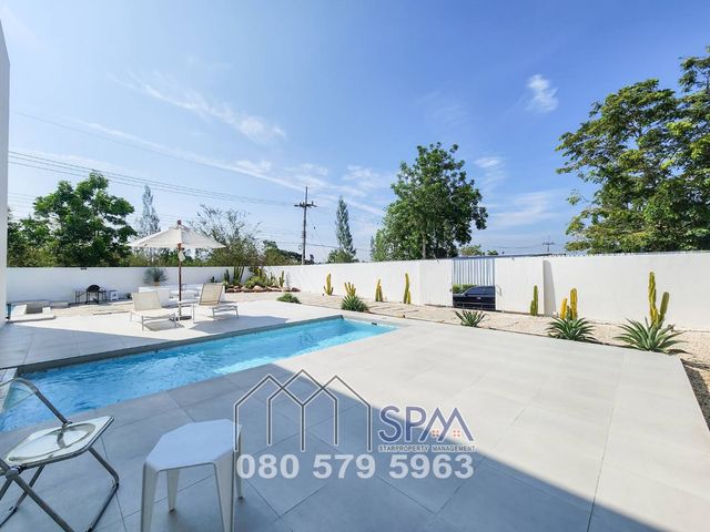 place photo 66