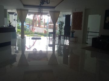 place photo 34