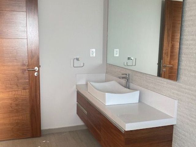 place photo 48
