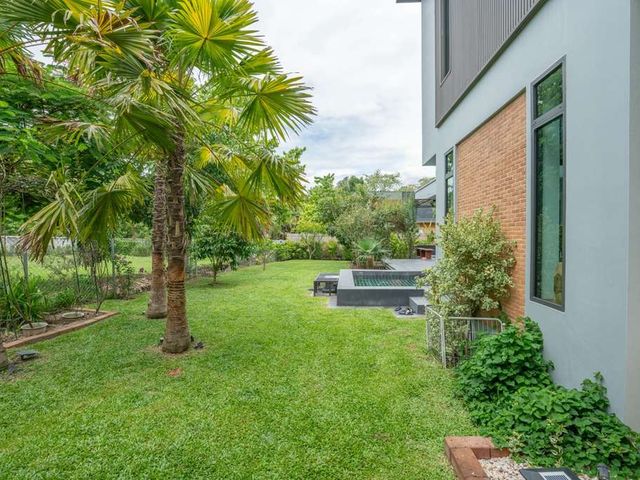 place photo 45