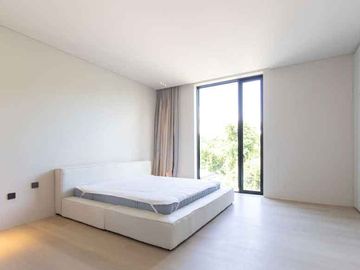 place photo 50