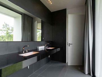 place photo 55