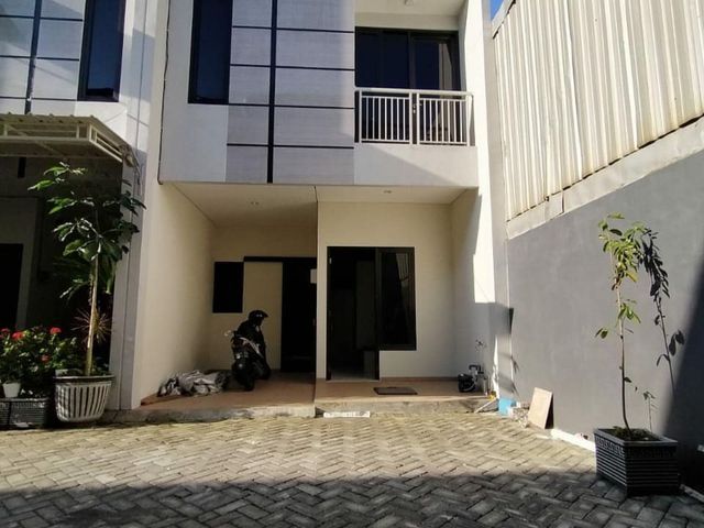 Dijual Rumah Siap Huni Di Jalan Sidosermo Surabaya KT