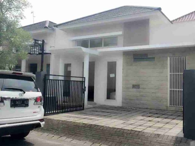 *Dijual rumah Deltasari baru waru sidoarjo*