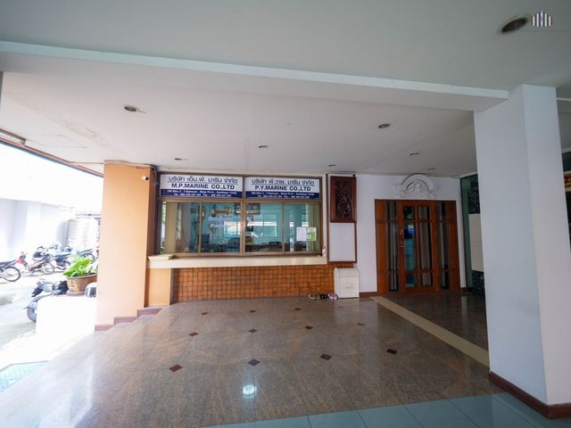 place photo 5