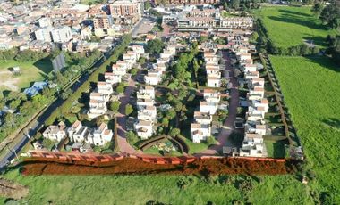 CASAS - VIVENZA CLUB RESIDENCIAL 