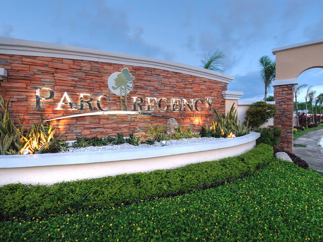 Parc Regency Residences by Profriends