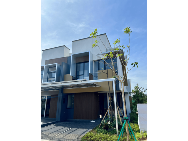 IZZI BSD City